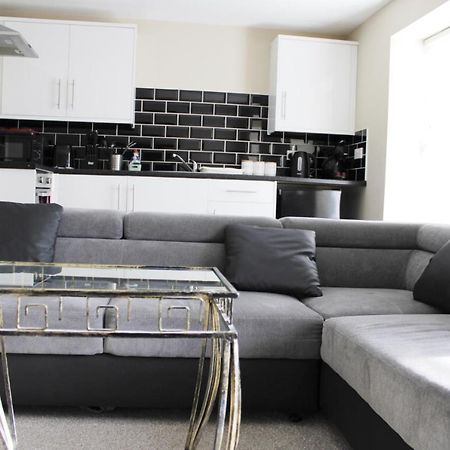 The Clifton Holiday Apartment Llandudno Centre Exteriör bild