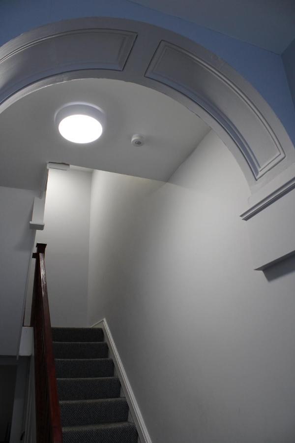 The Clifton Holiday Apartment Llandudno Centre Exteriör bild